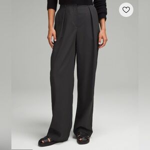NWOT Lululemon Pleat Front High-rise Trouser Pants